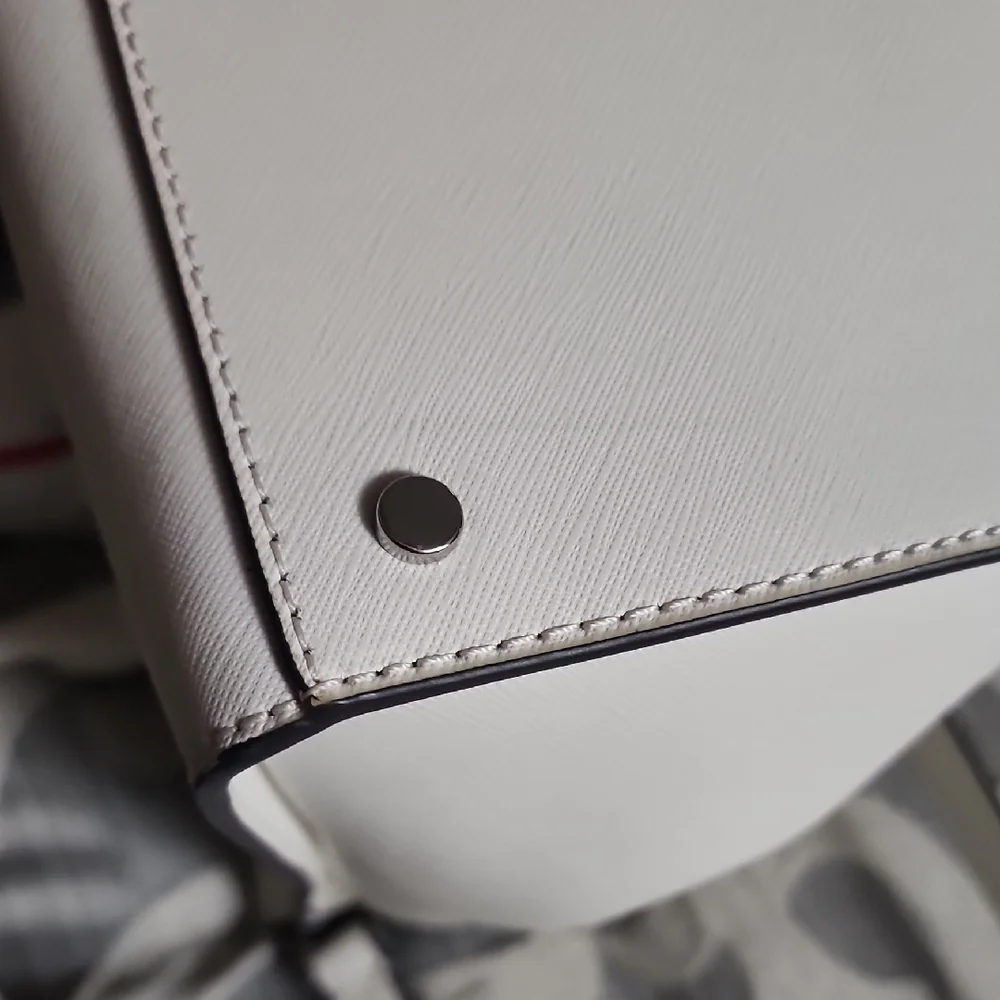 Kate Spade Optic White Cameron Satchel Normcore Neutral Rare Vintage Minimalist - Picture 8 of 10